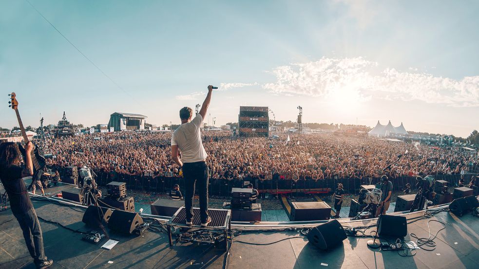 Das neue LineUp beim Deichbrand-Festival löst gemischte Reaktionen bei Fans aus. Foto: Patrick Schulze / Deichbrand