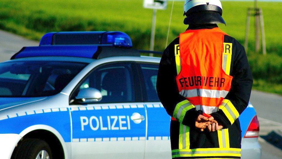 Polizei und Feuerwehr waren am Freitag bei einer Vermisstensuche im Einsatz. Symbolfoto: Pixabay