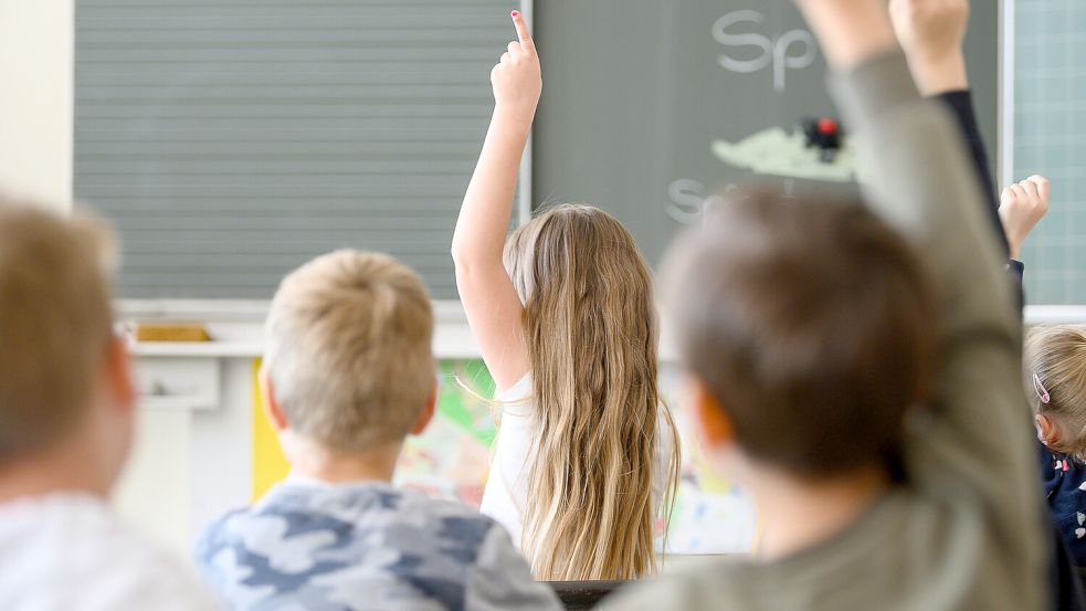 In der Schule werden die Defizite deutlich. Foto: Gollnow/dpa