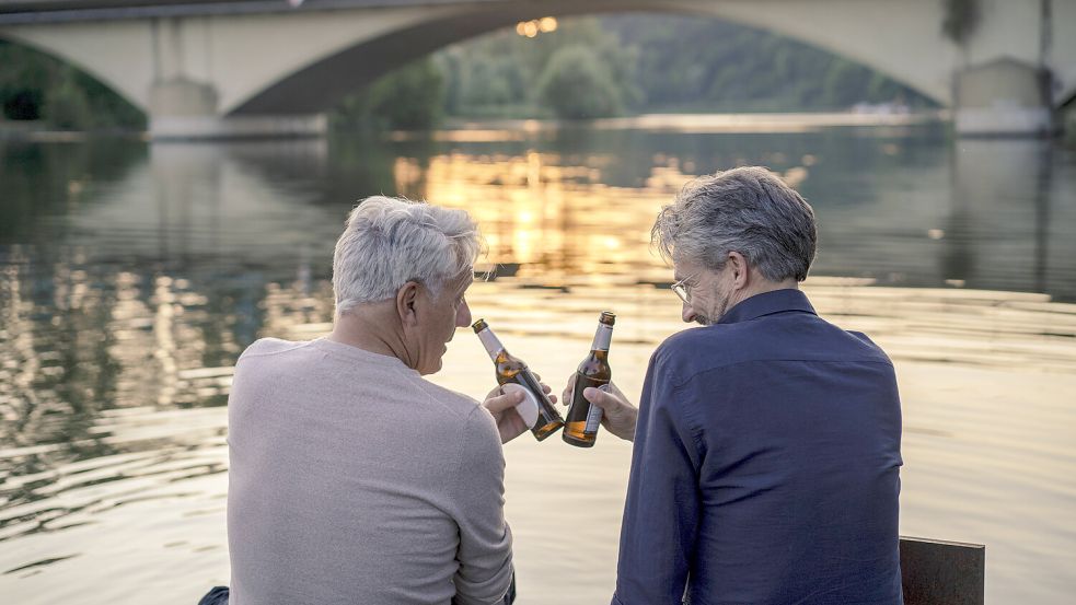 Die Menschen in Deutschland werden immer älter. Das führt immer wieder zu Debatten über das Renteneinstiegsalter. Foto: Imago Images/Westend61