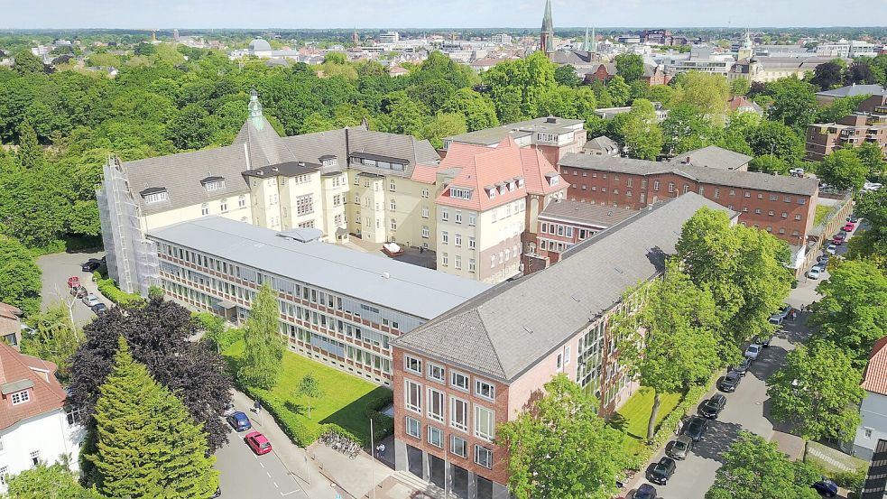 Das Oberlandesgericht in Oldenburg hat ein früheres Urteil bestätigt - und den 50-jährigen Angeklagten aus Leer für fast drei Jahre hinter Gittern geschickt. Archivfoto: Oberlandesgericht