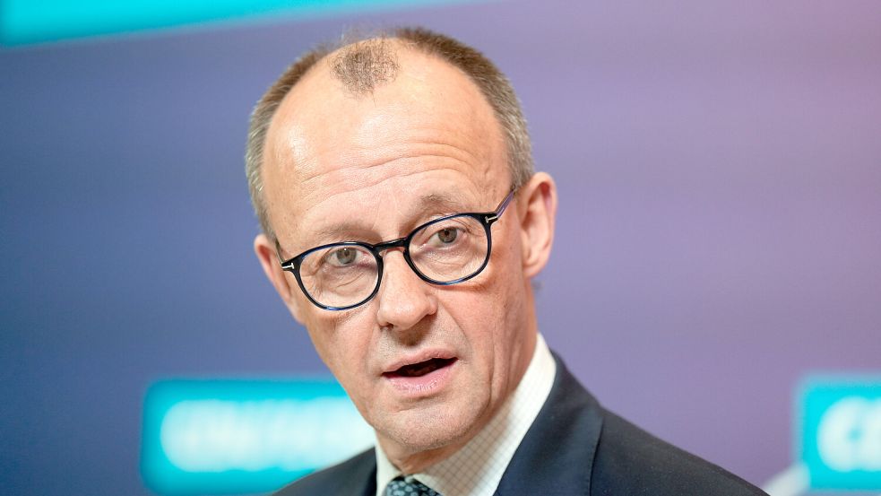 Friedrich Merz wird kurz nach der nächsten Bundestagswahl 70 Jahre alt. Offenbar gibt ihm das zu denken. Foto: IMAGO/Bernd Elmenthaler