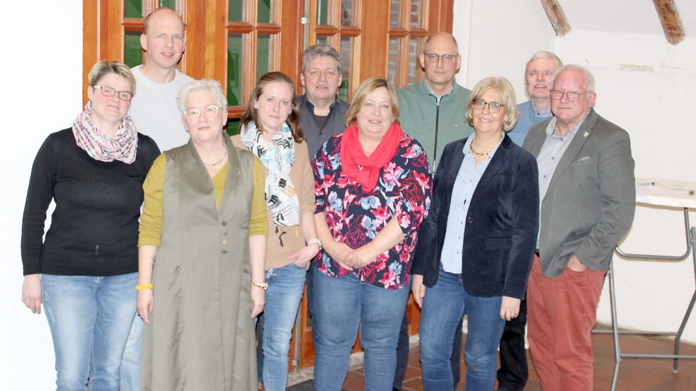 Das Foto zeigt den frisch gewählten Vorstand: Aafke Weermann, Klaus Weermann, Alessa Lawrence, Imke Müller, Gerald Hagen, Martina Diekmann, Mario Bensing, Mechtilde Bensing, Heinz-Heere Fransen und Menno Müller. Foto: privat