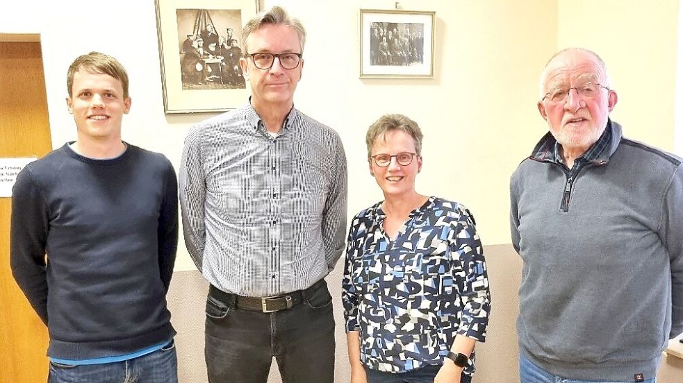 Das Foto zeigt (von links): Mathes Müller, Jan Willms, Ina Reinhardt und Patrice Sineux. Foto: privat