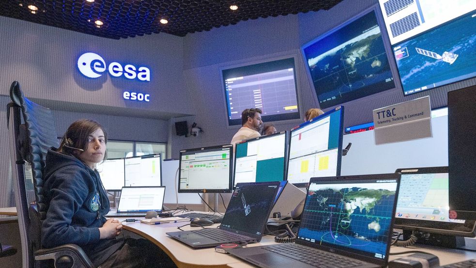 Das Satelliten-Kontrollzentrum der ESA in Darmstadt soll modernisiert werden. Foto: Boris Roessler/dpa