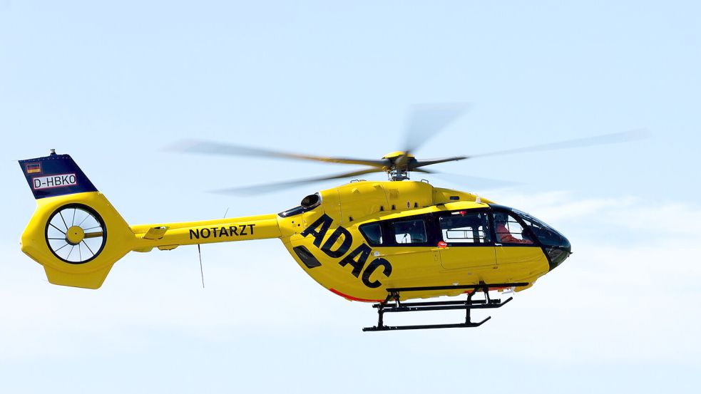 Ein Rettungshubschrauber brachte den 62-Jährigen ins Krankenhaus. Symbolfoto: ADAC Luftrettung