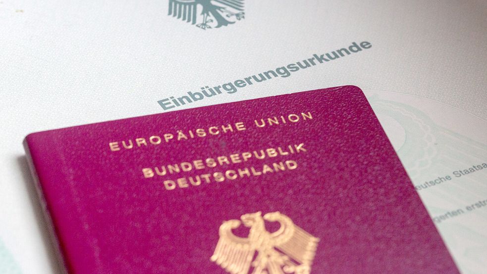 Viele Menschen in der Welt hätten ihn gerne: einen deutschen Pass. Die Bundesregierung will jetzt dafür werben. Foto: Fernando Gutierrez-Juarez