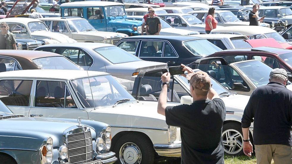 Zum Bockhorner Oldtimermarkt (7. bis 9. Juni) werden wieder mehr als 1000 Aussteller erwartet. Besucher können sich auf rund 6000 Fahrzeuge freuen. Foto: privat