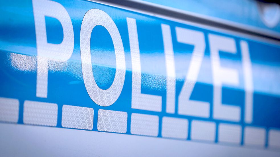 Die Bremer Polizei sucht Zeugen nach einem eskalierten Streit in Gröpelingen. Ermittelt wird wegen versuchten Tötungsdelikts. Foto: IMAGO/Maximilian Koch