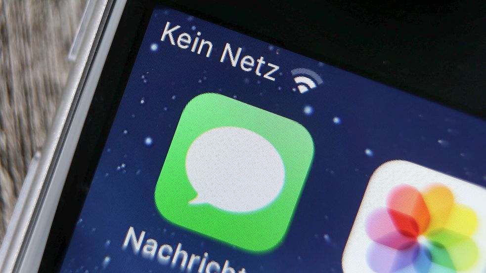Das Elend soll bald ein Ende haben: Die Aufschrift „Kein Netz“ ist auf dem Bildschirm eines iPhones zu sehen. Foto: Hildenbrand/DPA/Archiv