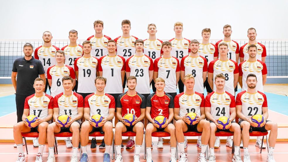 Die deutschen Volleyballer starteten mit einer Niederlage in die Nationenliga. Foto: Jean-Marc Wiesner/dpa