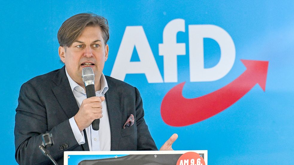 AfD-Spitzenkandidat Maximilian Krah fiel zuletzt durch eine Verharmlosung der nationalsozialistischen SS auf. Foto: IMAGO/nordphoto GmbH/Hafner