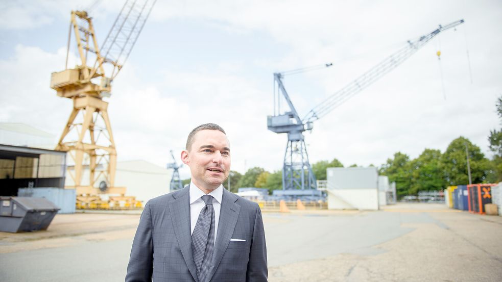 Lars Windhorst wurde 2021 als neuer Eigentümer der Nobiskrug-Werft vorgestellt. Foto: dpa | Gregor Fischer