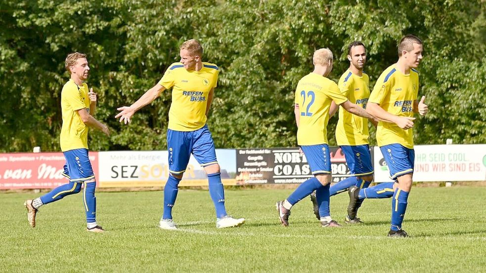 Die Spieler des SC Rhauderfehn sind in guter Form. Archivfoto: Lohmann