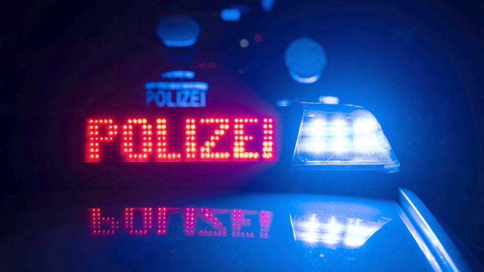 Bei Niebüll in Schleswig-Holstein ist die Leiche einer 21-jährigen Frau gefunden worden. Foto: Marijan Murat/dpa