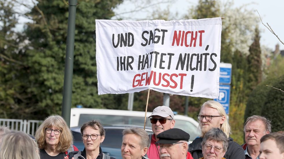 Protest anlässlich des AfD-Kreisparteitags in Leer. Foto: Hock