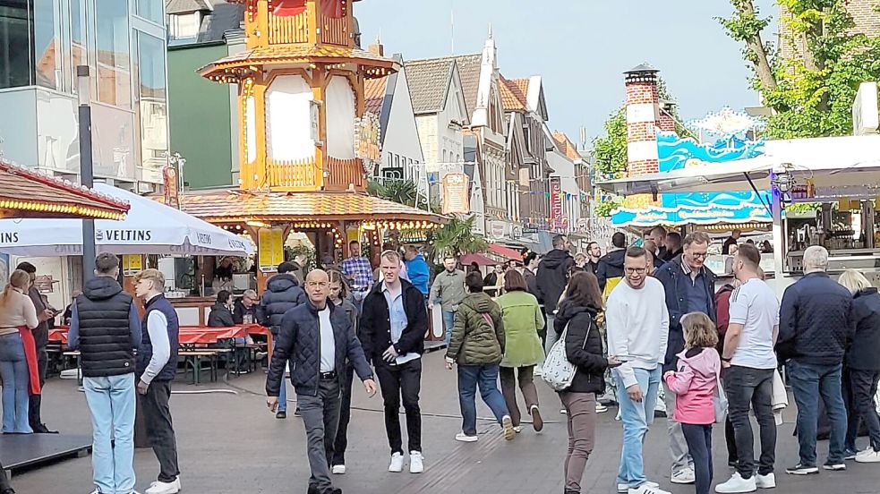 Organisiert wird das Stadtfest vom Verein reisender Schausteller Ostfriesland. Foto: Wolters