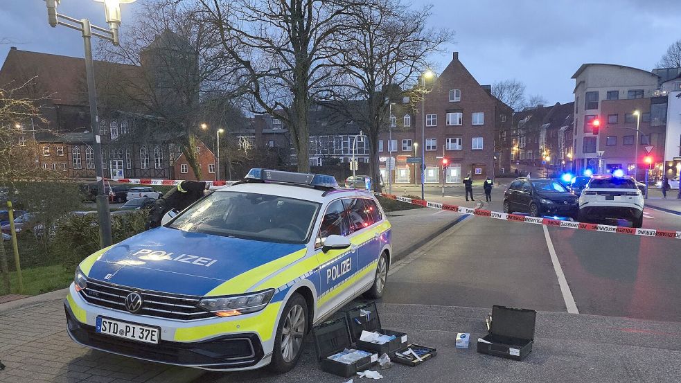 Auf offener Straße wurde ein Mitglied der Familie El Zein in Stade mit einem Messer in den Kopf gestochen. Welche Rolle spielte später ein Friedensrichter? Foto: Polizei Stade