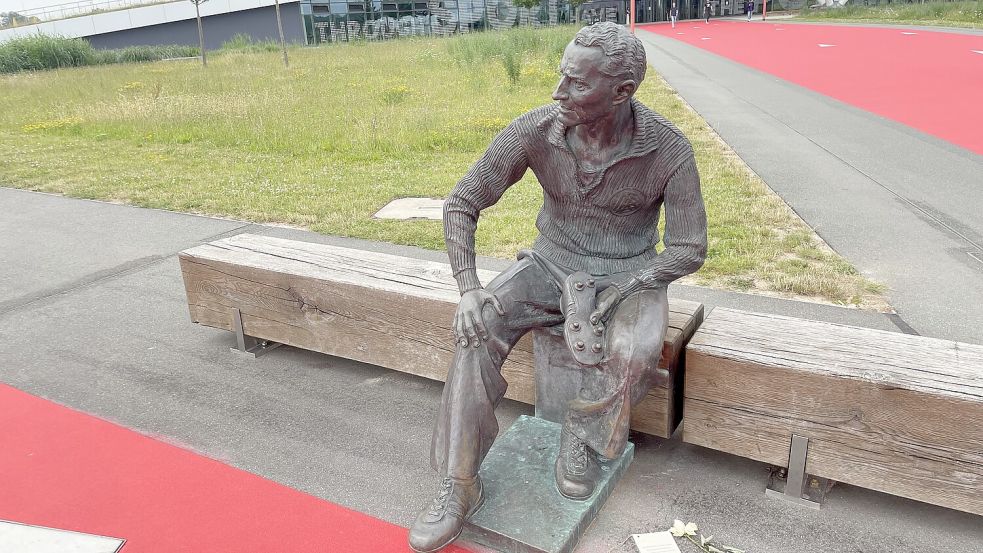 Was hätte Adi Dassler wohl zur Entwicklung seiner Firma und der Verbindung zum DFB gesagt? Foto: Malte Goltsche