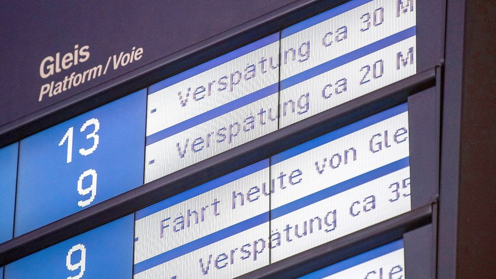 In der ersten EM-Woche gab es viel Kritik - vor allem aus dem Ausland - an der Deutschen Bahn. Foto: Fabian Sommer/dpa/Archivbild