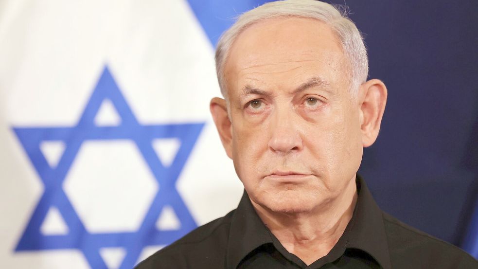 Benjamin Netanjahu, Ministerpräsident antwortet auf die Frage, ob er nach Ende der intensiven Kampfphase bereit sei, mit der Hamas eine Vereinbarung zu treffen, die eine Verpflichtung zur Beendigung des Krieges darstellen würde, mit Nein. Foto: Abir Sultan/Pool European Pressphoto Agency/AP/dpa