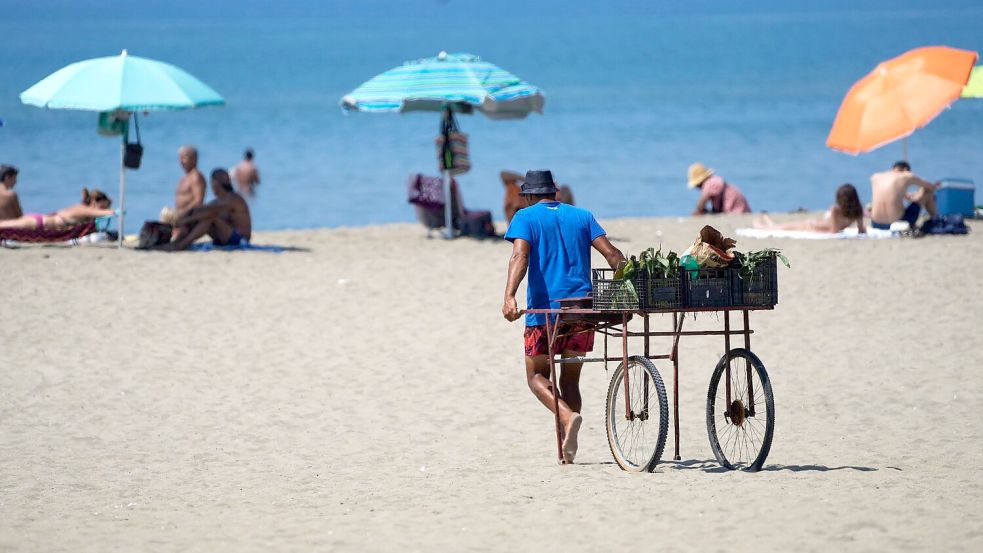 Sommerurlaub in Italien: Die meisten Touristen kommen aus Deutschland. Foto: Gregorio Borgia/AP/dpa