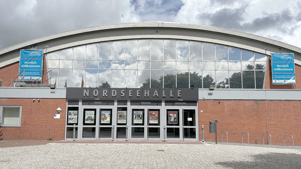 Zunächst bis Oktober 2024 geschlossen: die Nordseehalle in Emden. Foto: Schuurman