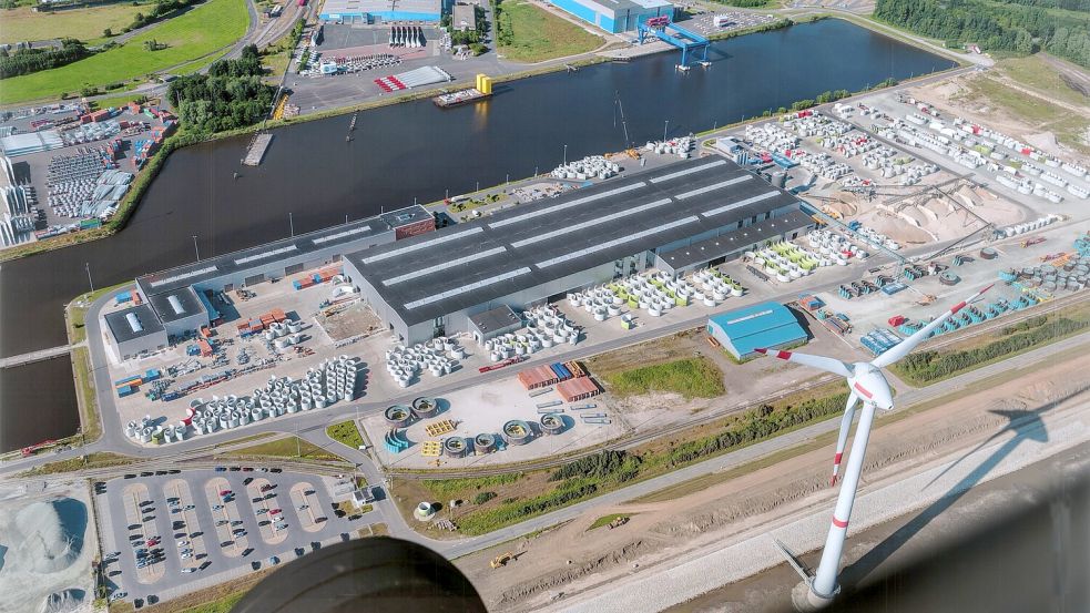 Die Firmengruppe Max Bögl übernimmt Bettels Betonfertigteile in Emden. Dort wird bereits seit Herbst der Hybridturm Bögl produziert. Foto: Firmengruppe Max Bögl