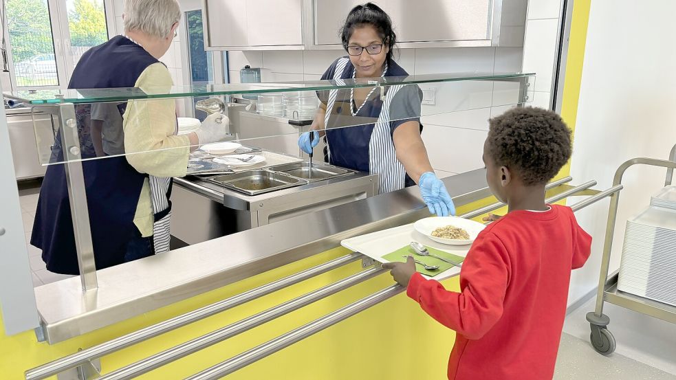 Bisher können in den Mensen der städtischen Grundschulen nur Kinder essen, die auch zum Ganztag angemeldet sind. Foto: Rebecca Kresse