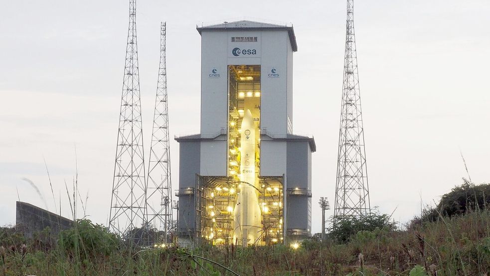 So sieht die Hoffnung der europäischen Raumfahrt aus: die Ariane 6. Foto: Rachel Boßmeyer/dpa