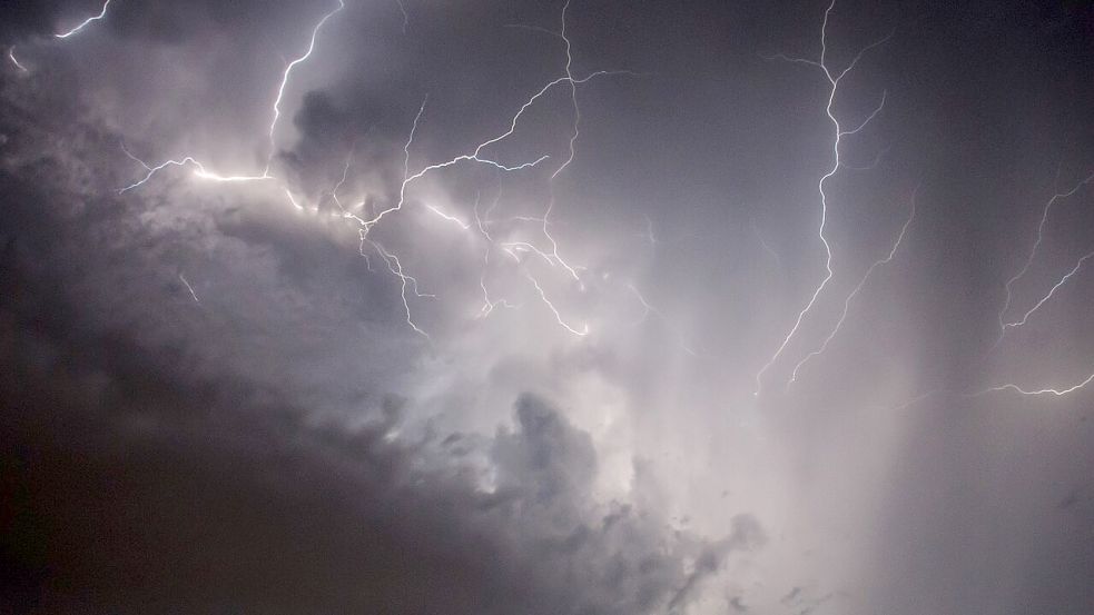 In der Nacht zu Mittwoch war für Ostfriesland Gewitter gemeldet. Symbolfoto: Pixabay