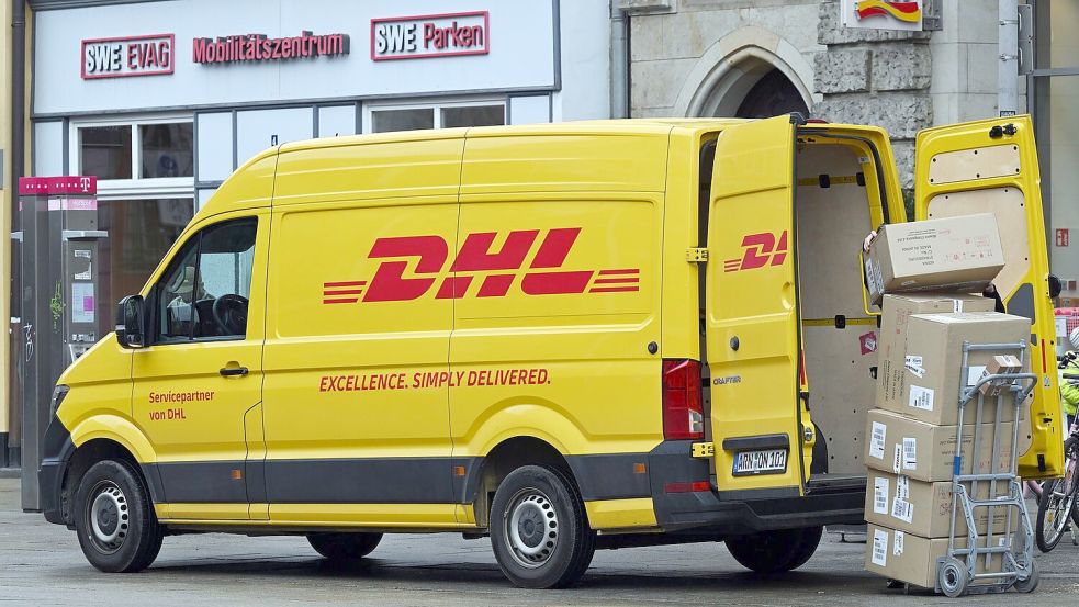 Die neue Differenzierung veranlasst DHL, seine Produktpalette etwas zu ändern. (Symbolbild) Foto: Martin Schutt/dpa