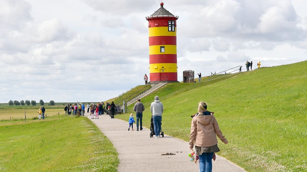 Deich, Wasser, Entspannung: Die Krummhörn hat Besuchern viel zu bieten. Foto: Archiv/Wagenaar