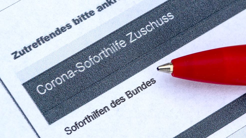 Unbürokratisch und schnell sollten die Corona-Soforthilfen ausgezahlt. Das hat Folgen, oftmals müssen Gerichte bemüht werden. Foto: Robert Michael/dpa-Zentralbild/dpa