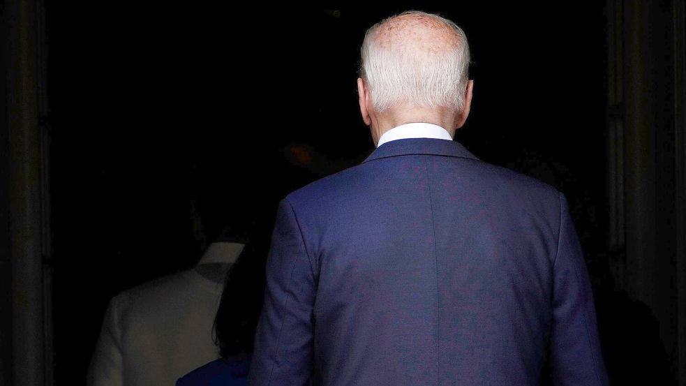 US-Präsident Joe Biden gibt sich geschlagen und zieht sich auf Druck seiner Parteikollegen aus dem Wahlkampf zurück. (Archivbild) Foto: Susan Walsh/AP