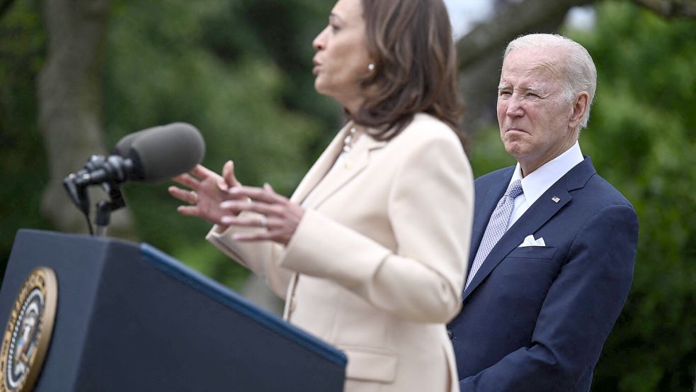 Lange weigerte sich Biden die Bewerbung zurückzuziehen. Jetzt soll seine Vize Harris übernehmen. Foto: AFP/BRENDAN SMIALOWSKI