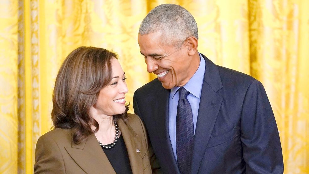 Barack Obama hat sich ein paar Tage Zeit gelassen, bis er sich nun öffentlich hinter die Kandidatur von Kamala Harris stellte. (Archivbild) Foto: Carolyn Kaster/AP/dpa