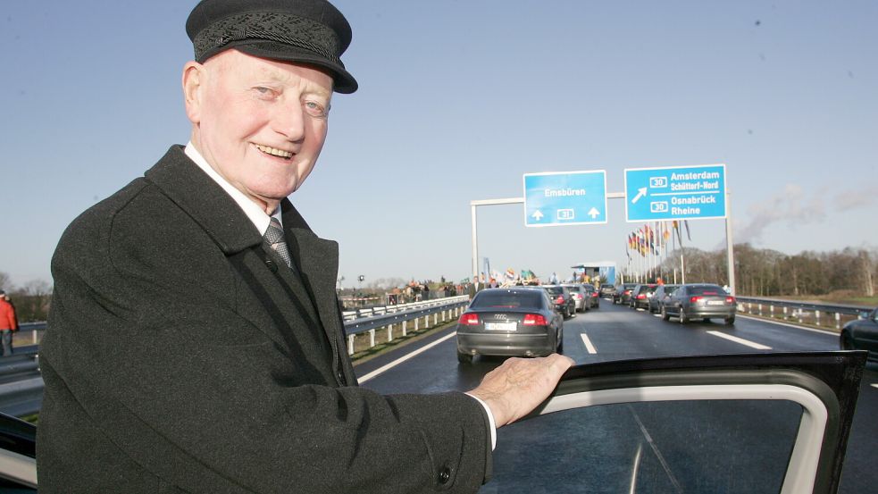 Rolf Trauernicht trug wesentlich dazu bei, dass die Autobahn 31 früher fertiggestellt wurde als geplant. Foto: Archiv/Ortgies