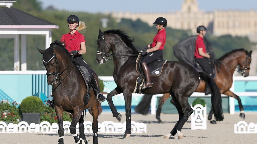 Das deutsche Dressur-Trio ist Gold-Favorit Foto: Rolf Vennenbernd/dpa