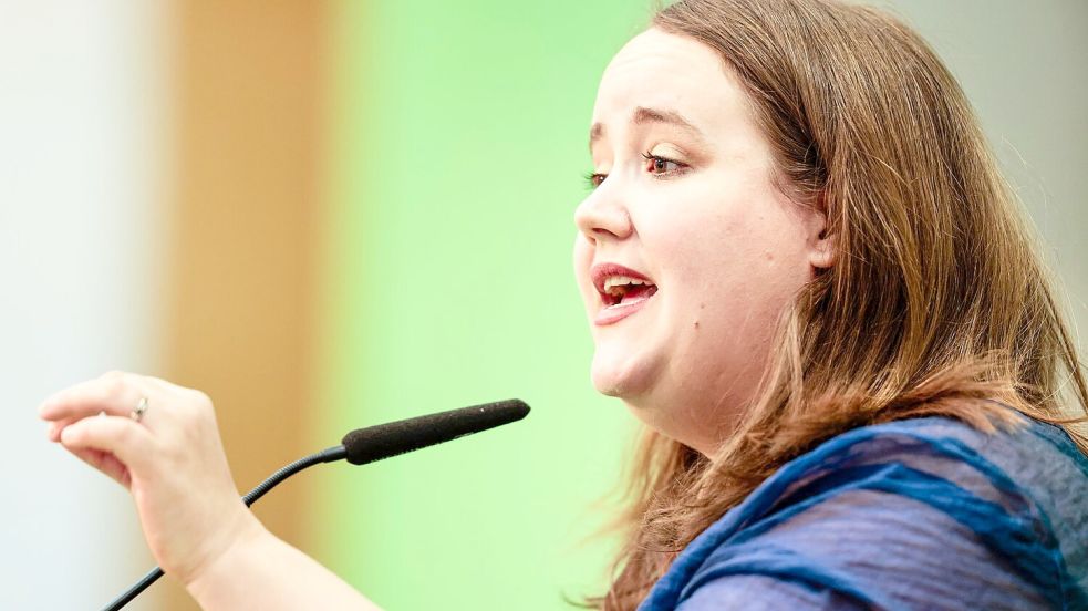 Grünen-Chefin Ricarda Lang kritisiert die Kommunikation von Bundeskanzler Olaf Scholz (SPD) beim Thema Raketenstationierung. (Archivbild) Foto: Frank Molter/dpa