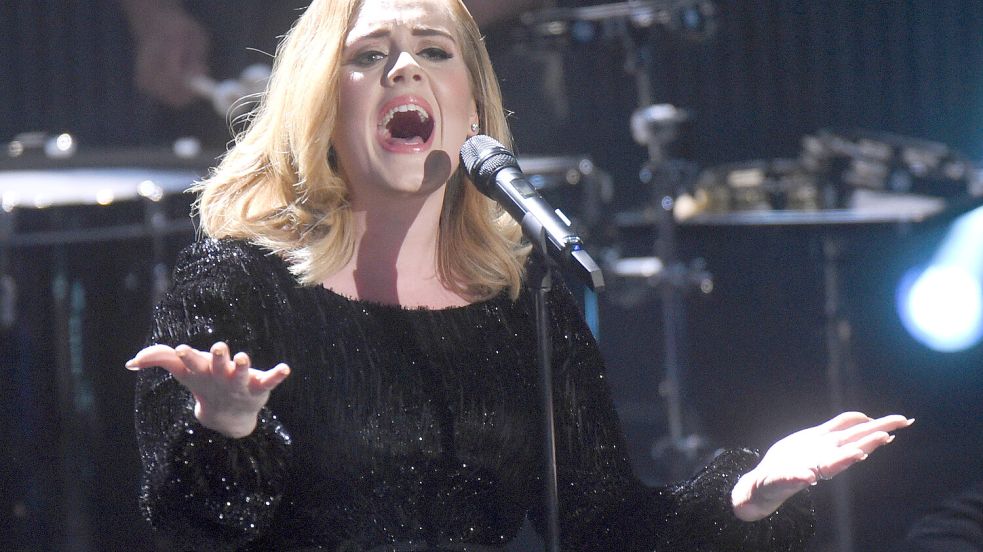 Adele gehört zu den erfolgreichsten Musikerinnen der Gegenwart. Im August gibt sie mehrere Konzerte in München. Foto: dpa/Henning Kaiser