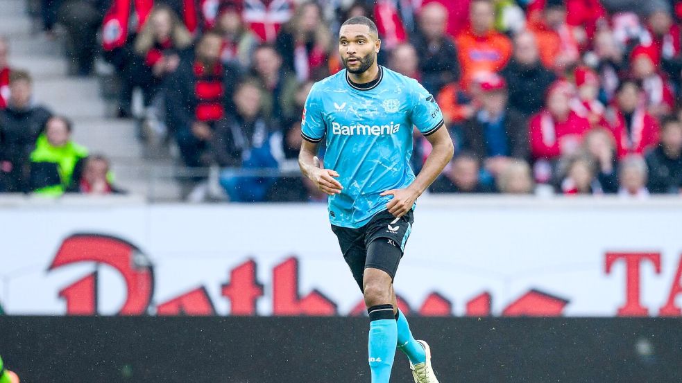 Jonathan Tah soll vor einem Wechsel zum FC Bayern stehen. Foto: Tom Weller/dpa