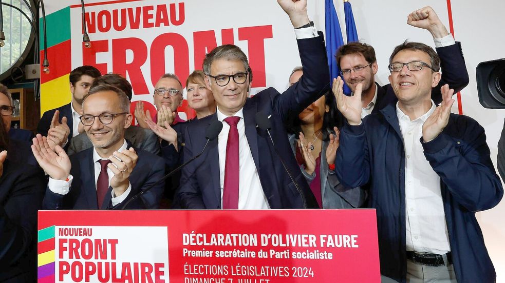 Das linke Lager sieht sich als Wahlsieger und will die Regierung stellen. (Archivbild) Foto: Aurelien Morissard/AP/dpa