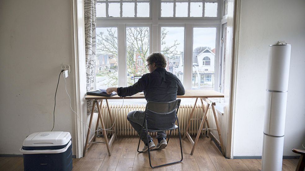 13 Nächte schlief Journalist Matthijs Sorgdrager im angemieteten Zimmer. Foto: Corné Sparidaens