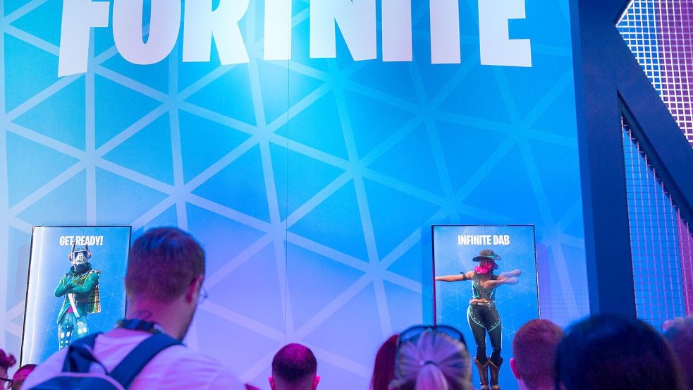 Der „Fortnite“-Entwickler Epic Games verletzte absichtlich die App-Store-Regeln und wurde dafür von Apple verbannt. (Archivbild) Foto: Andrea Warnecke/dpa-tmn/dpa