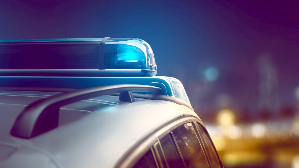 Die Polizei wurde in Aurich zu einem Verkehrsunfall gerufen. Symbolfoto: lassedesignen/Fotolia