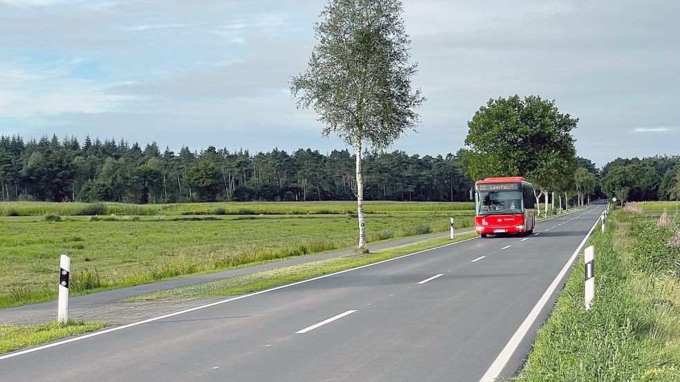 Die Kreisstraße 59, die Firreler Straße, wurde saniert. Foto: Landkreis Leer