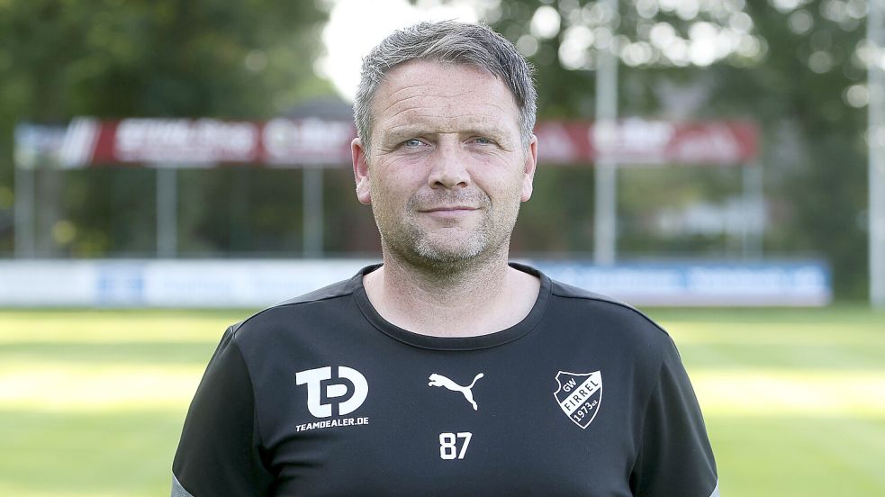 Bernd Grotlüschen ist mit seinem Team weiter ungeschlagen. Foto: Doden/Emden