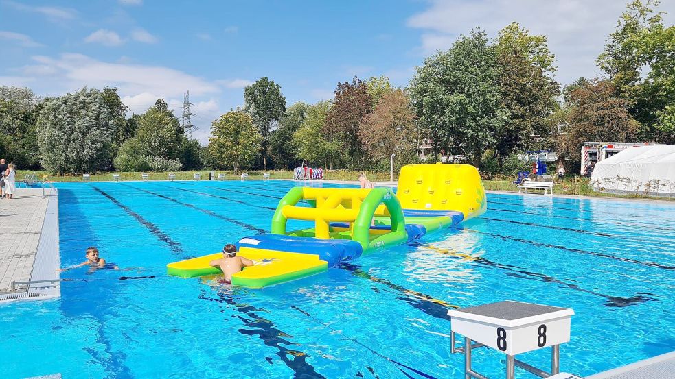 Samstagnachmittag wurde im Freibad Borssum das „Fest der Begegnungen“ gefeiert. Foto: Förderverein Freibad Borssum