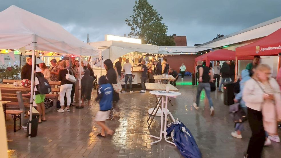 Das Sommerfest im Freibad Borssum soll nachgeholt werden. Das Wetter machte dem Förderverein einen Strich durch die Rechnung. Foto: Förderverein Freibad Borssum